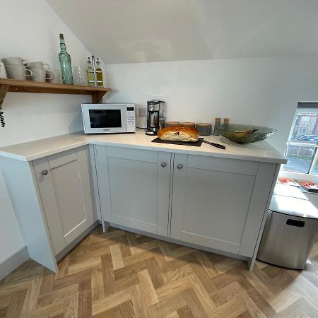 Lees Lookout Holt ,2 Bedroom Luxury Apartment With Private Parking Kültér fotó